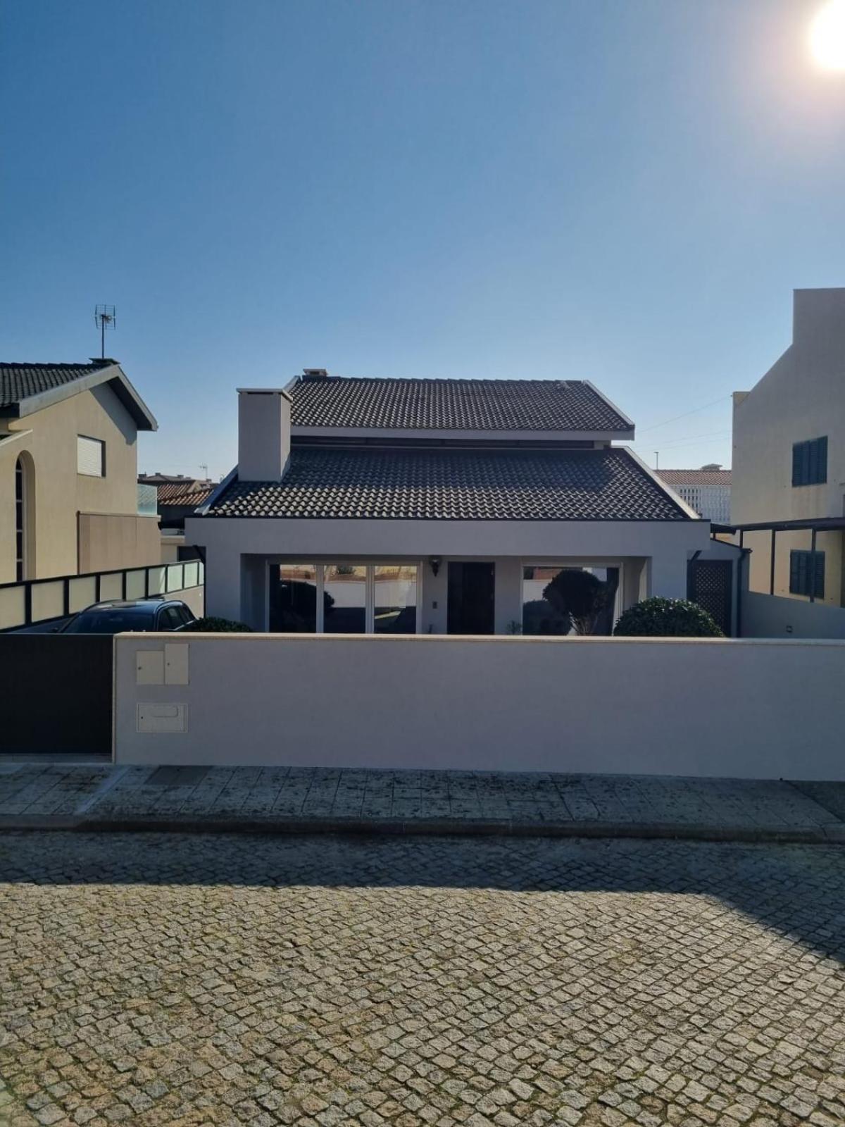 On The Way - Mindelo Beach/Guest House Экстерьер фото
