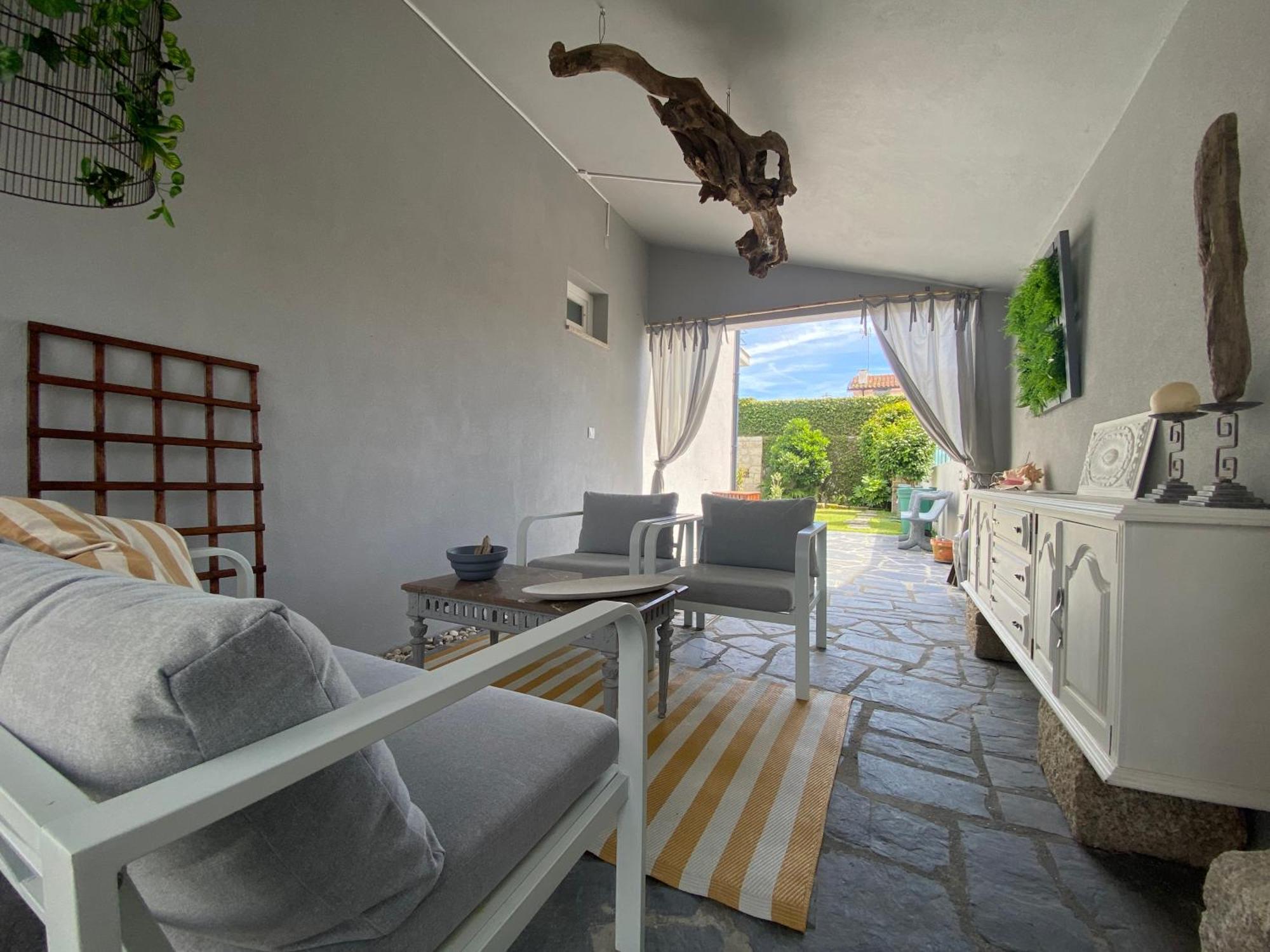 On The Way - Mindelo Beach/Guest House Экстерьер фото